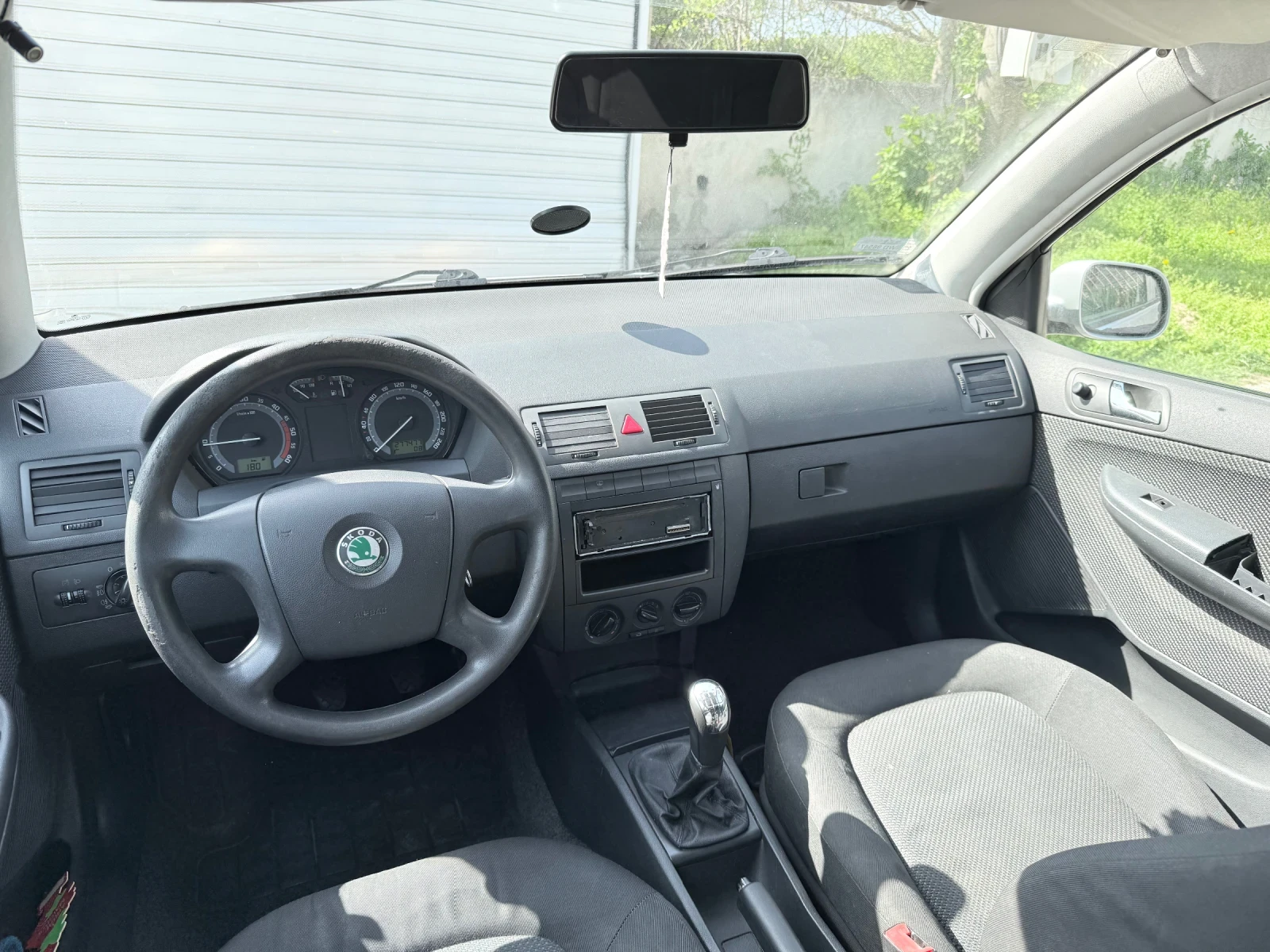 Skoda Fabia 1.4TDI 75K.C - изображение 6