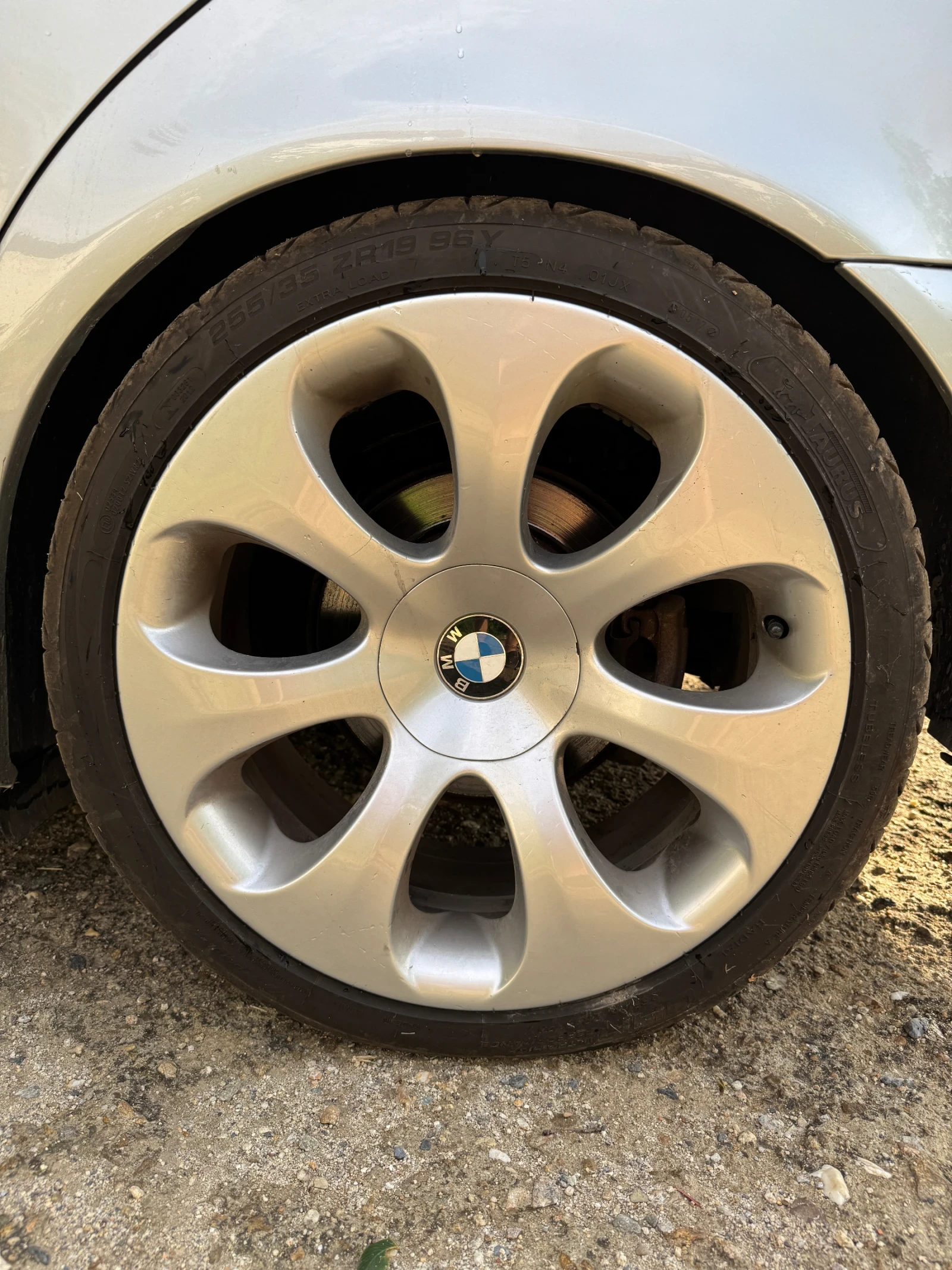 BMW 530  - изображение 10