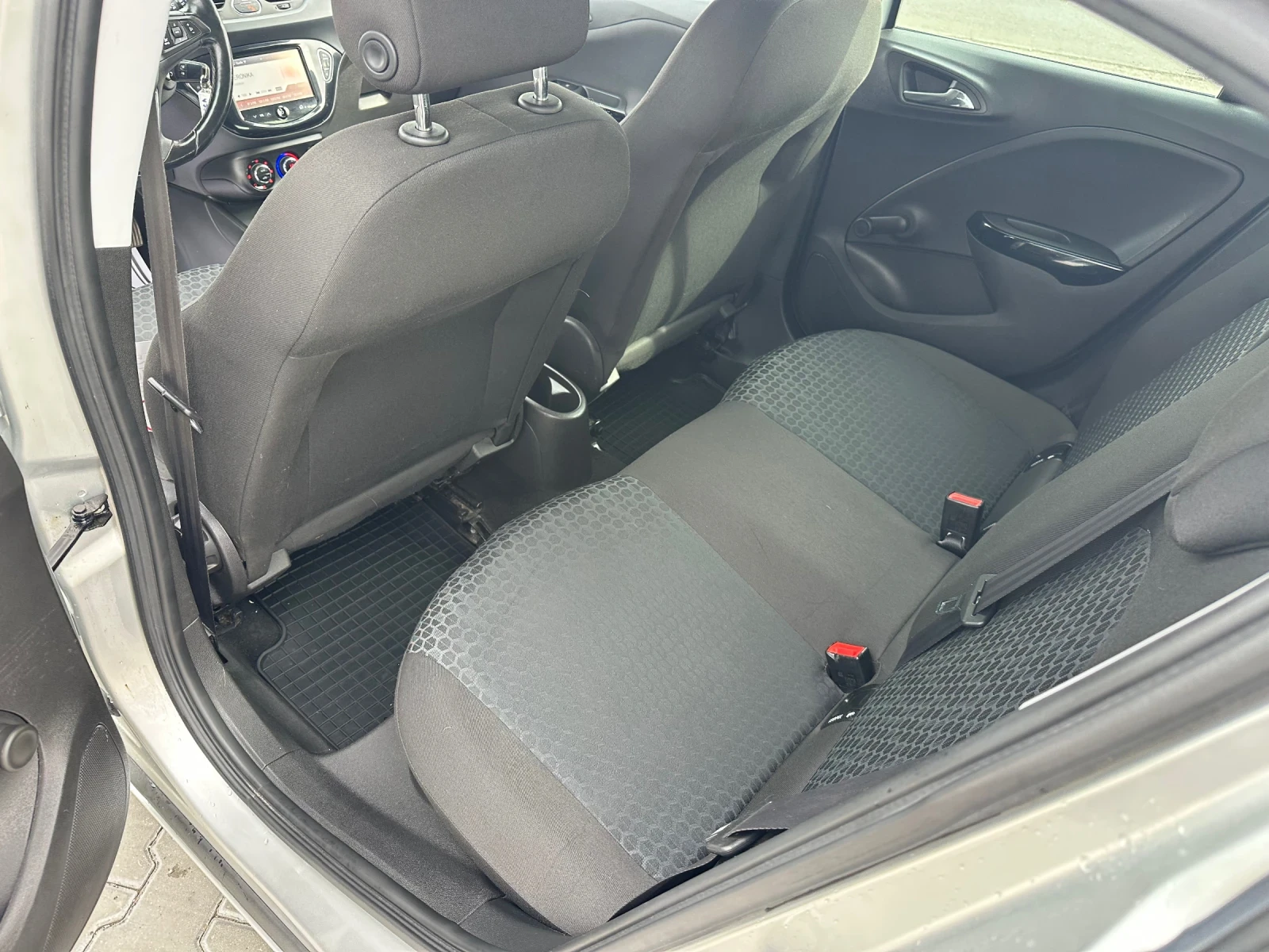 Opel Corsa 1.3TDI 95к.с Нави Подгрев Парктроник Автопилот - изображение 10