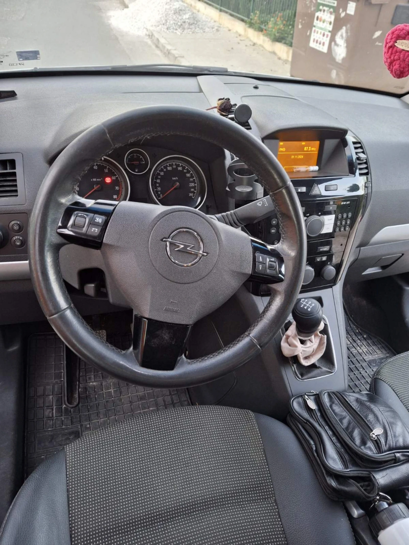 Opel Zafira  - изображение 9