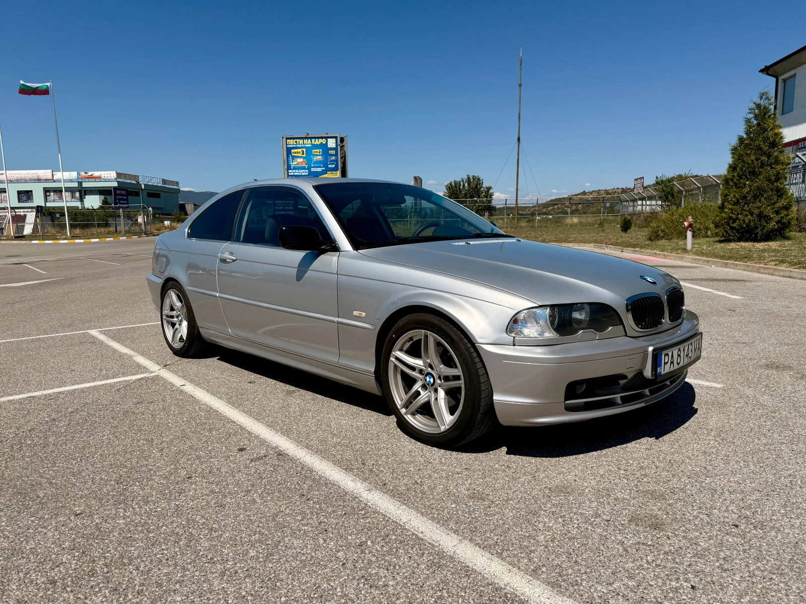 BMW 320 Ci - изображение 2