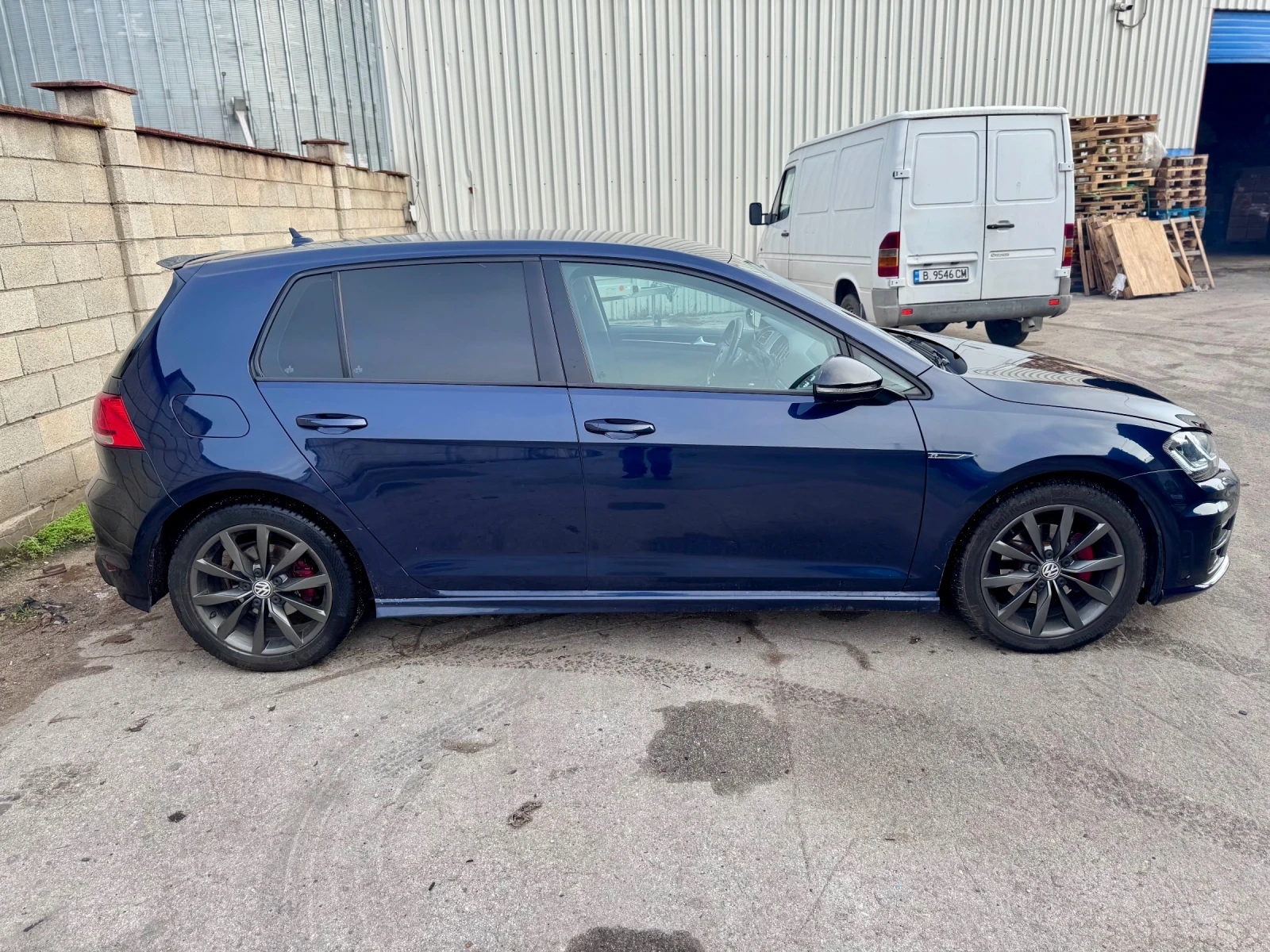 VW Golf 2.0TDI R LINE | Mobile.bg   3