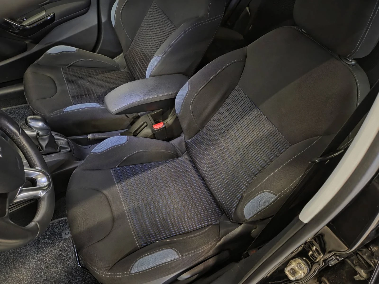 Peugeot 208 208 1.4 HDI ALURE EURO 5B | Mobile.bg   14