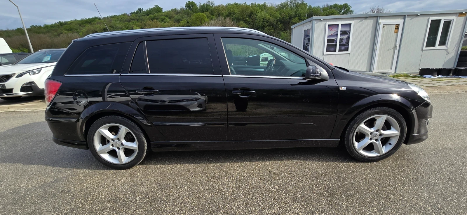 Opel Astra COSMO OPC LINE - КАТО НОВА - 100 000 КМ - изображение 4