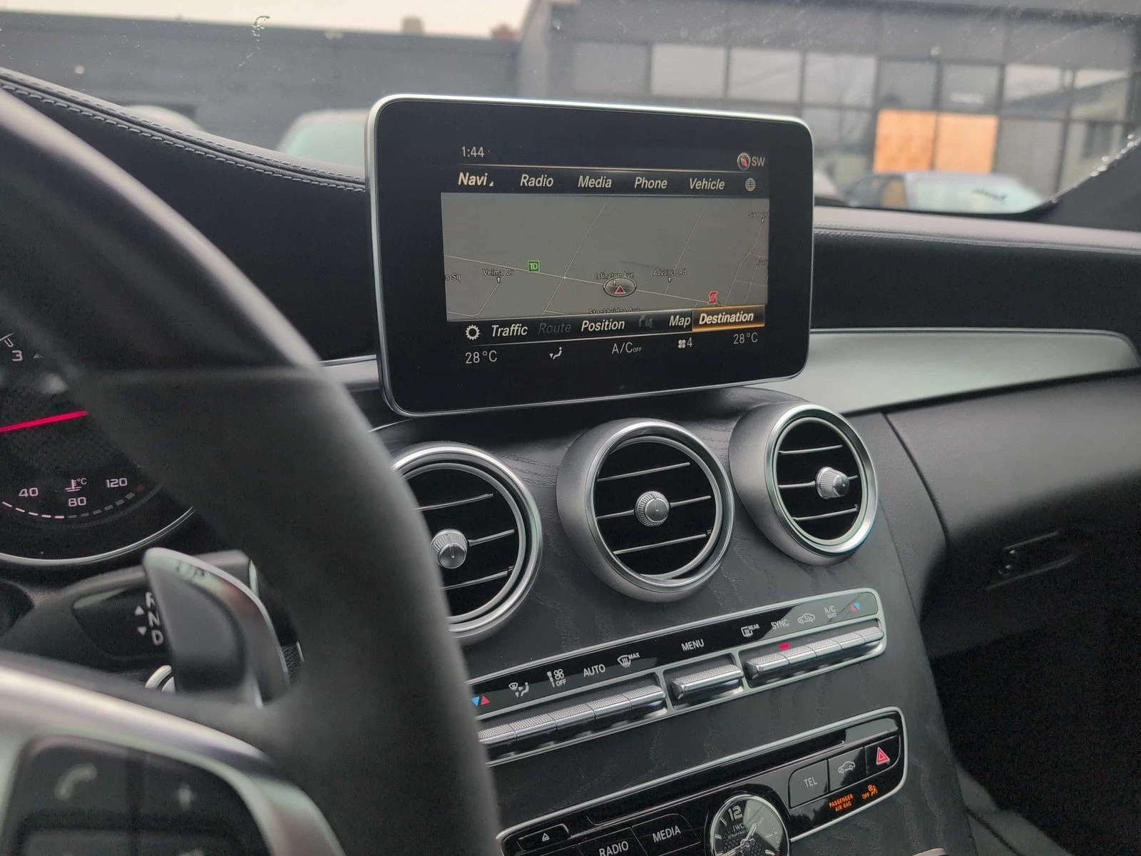 Mercedes-Benz C 63 AMG � ����������� & ���� ������ | Mobile.bg � ����������� 11