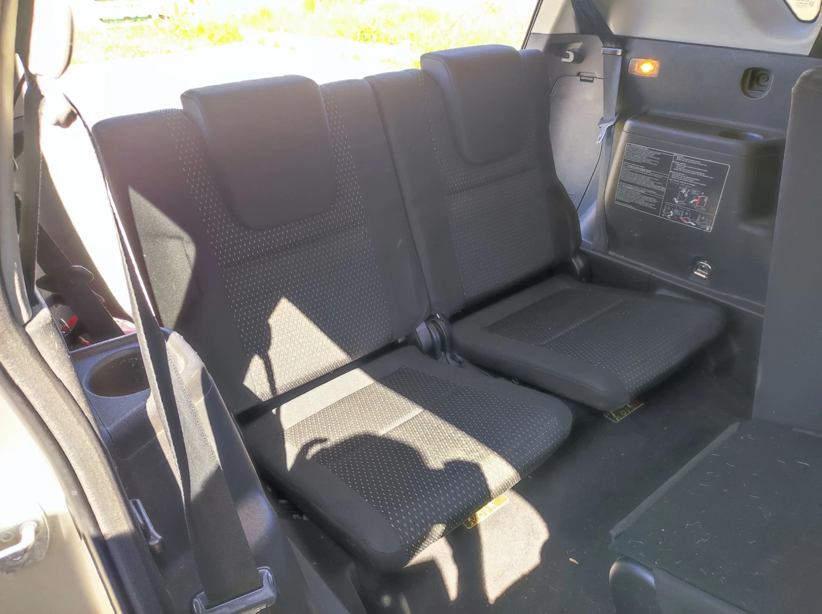 Toyota Corolla verso 2.2 D-4D, Facelift 6+ 1 места, снимка 13 - Автомобили и джипове - 54391233