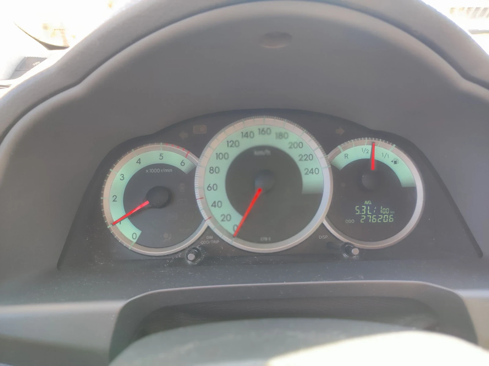 Toyota Corolla verso 2.2 D-4D, Facelift 6+ 1 места, снимка 14 - Автомобили и джипове - 54391233