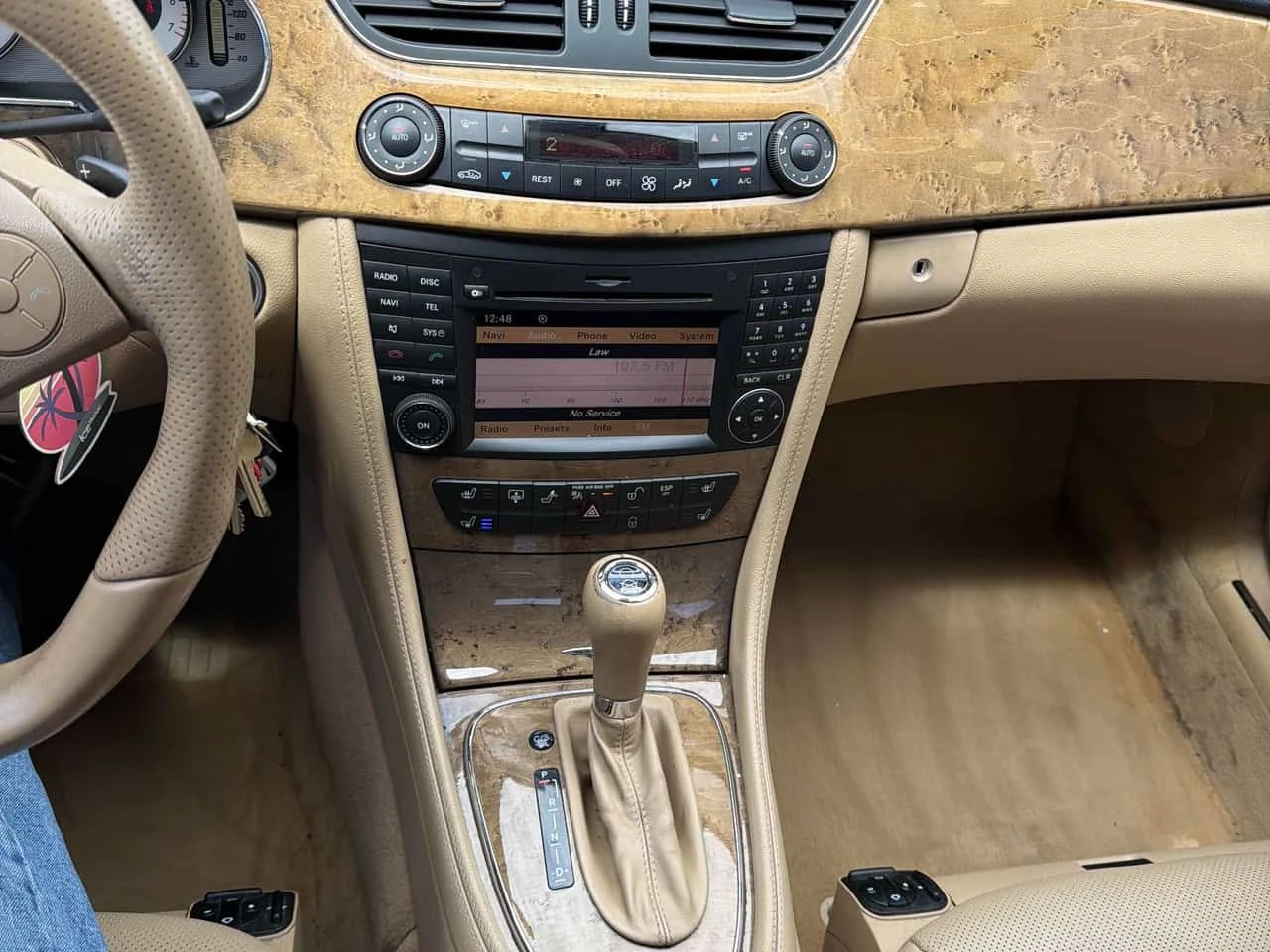 Mercedes-Benz CLS 550 * АВТОКРЕДИТ БЕЗ ПЪРВОНАЧАЛНА ВНОСКА* , снимка 9 - Автомобили и джипове - 54617649