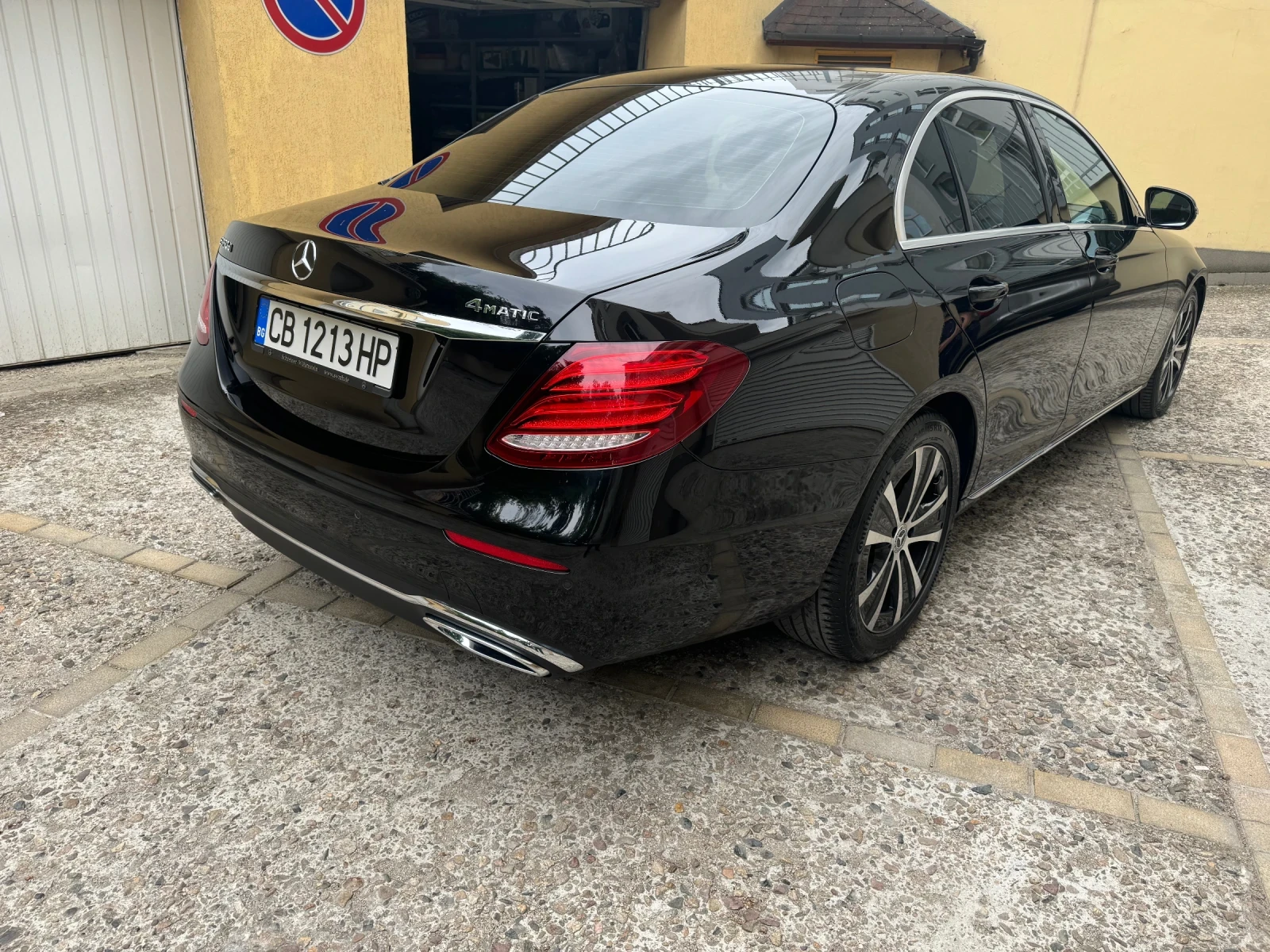 Mercedes-Benz E 350, снимка 4 - Автомобили и джипове - 54994485