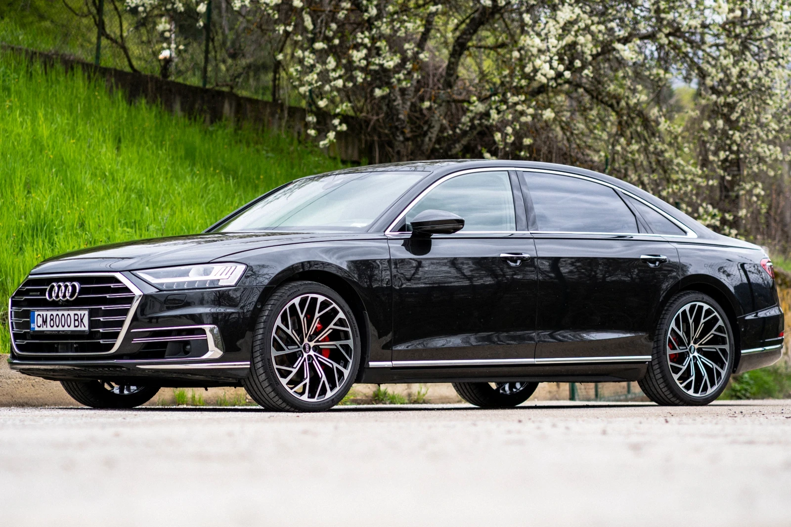 Audi A8 L 50TDI Mild hybrid B&O OLED, снимка 4 - Автомобили и джипове - 55136715