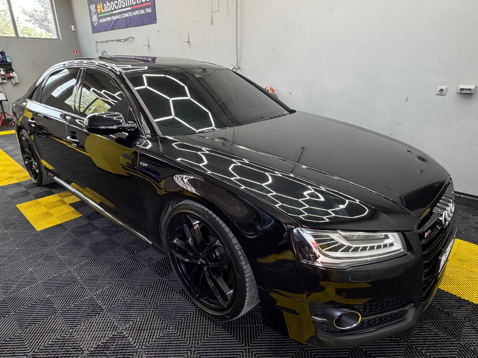 Audi A8 S8, снимка 5 - Автомобили и джипове - 55319376