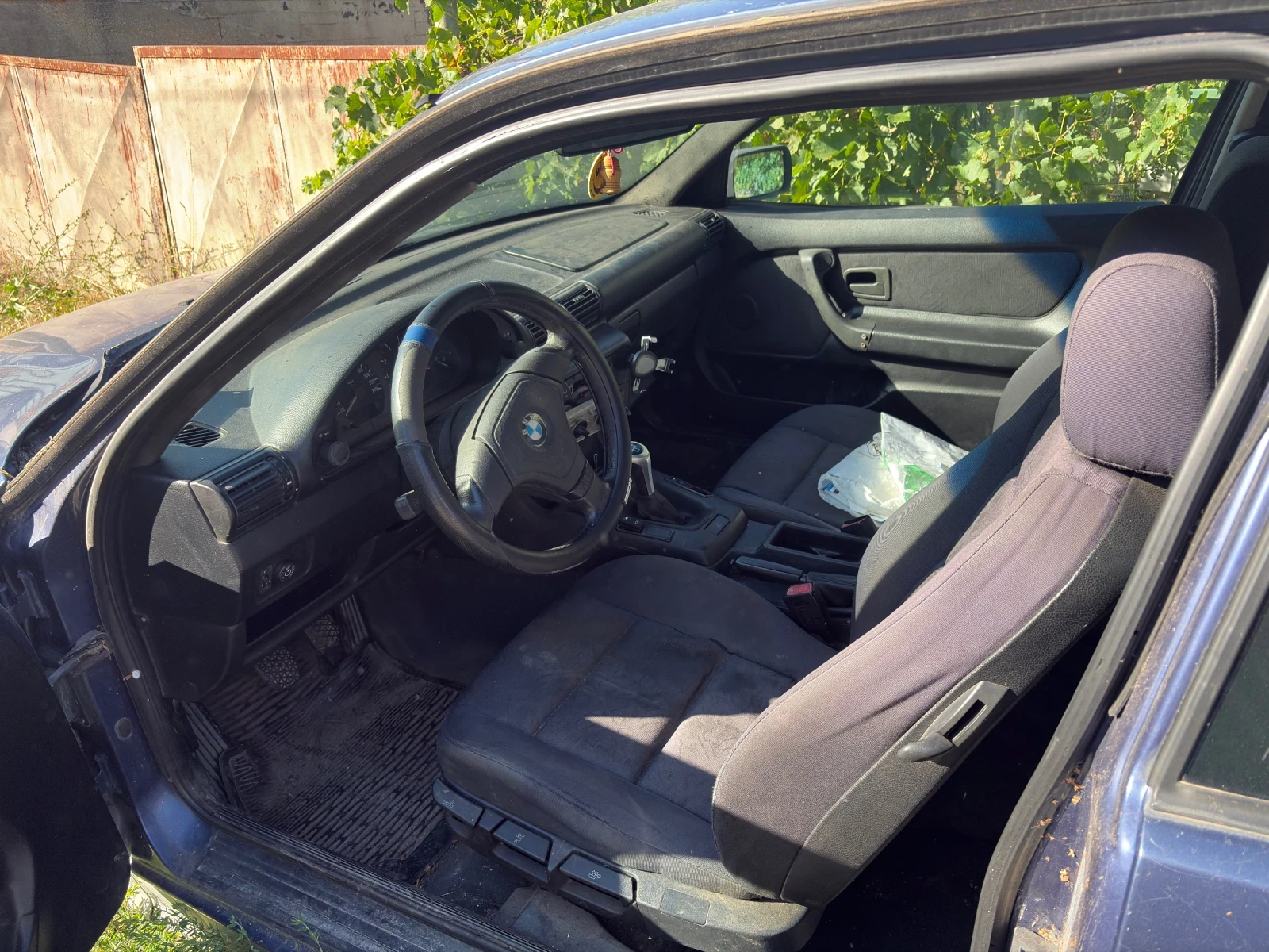 BMW 316 Газова от 2019г., снимка 8 - Автомобили и джипове - 55465773