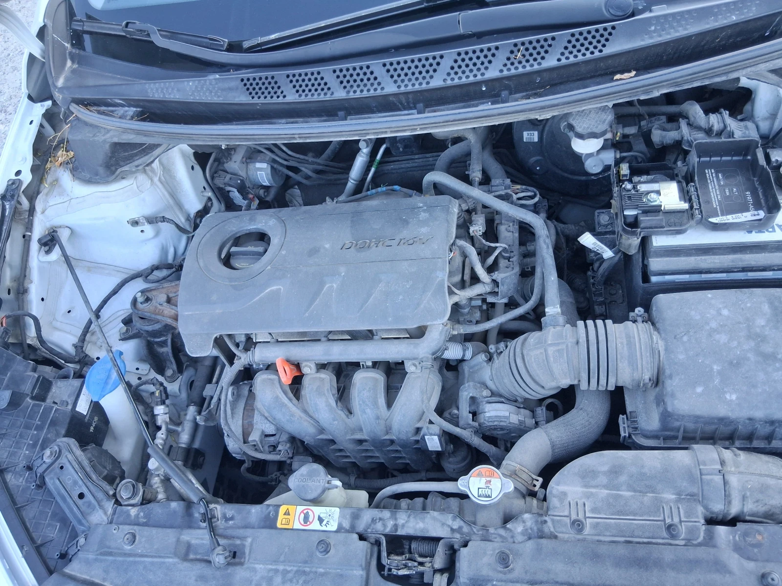 Kia Ceed 1.4 100 кс, снимка 9 - Автомобили и джипове - 55887635