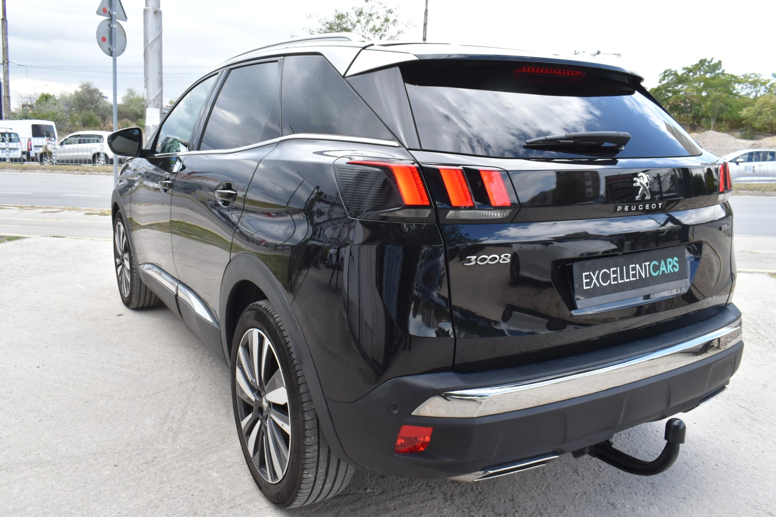 Peugeot 3008 GT-LINE* CAMERA* FULL-OPTIONS, снимка 4 - Автомобили и джипове - 56258290