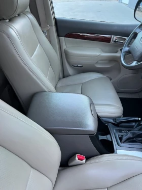 Toyota Land cruiser, снимка 12