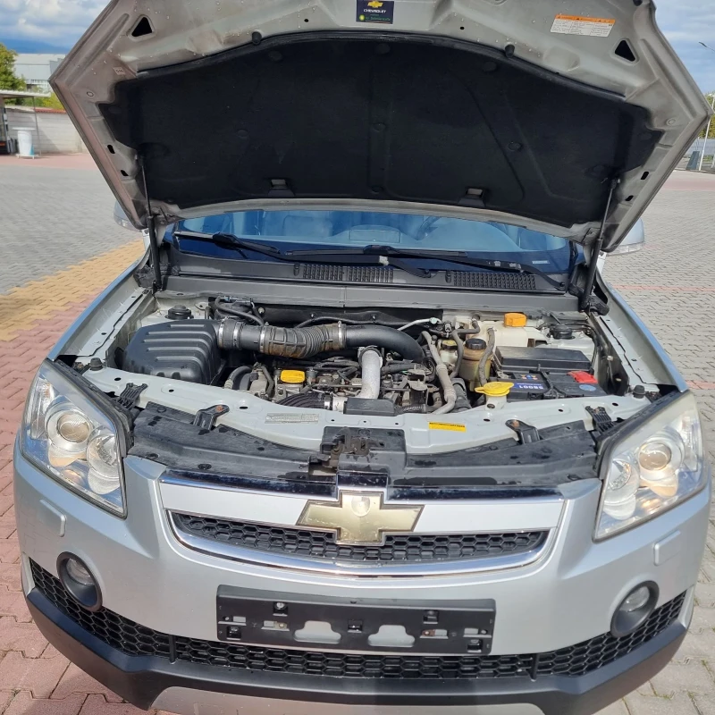 Chevrolet Captiva 2.0 , снимка 15 - Автомобили и джипове - 47289750