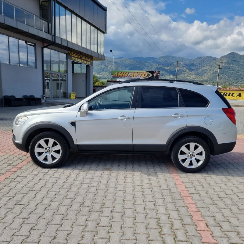 Chevrolet Captiva 2.0 , снимка 2 - Автомобили и джипове - 47289750