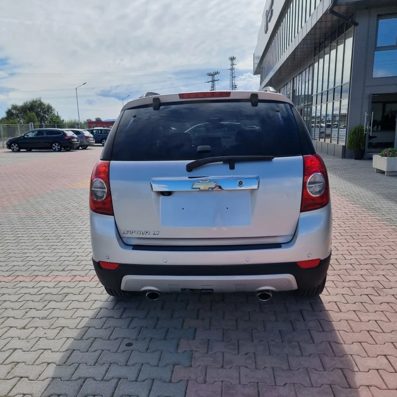 Chevrolet Captiva 2.0 , снимка 4 - Автомобили и джипове - 47289750