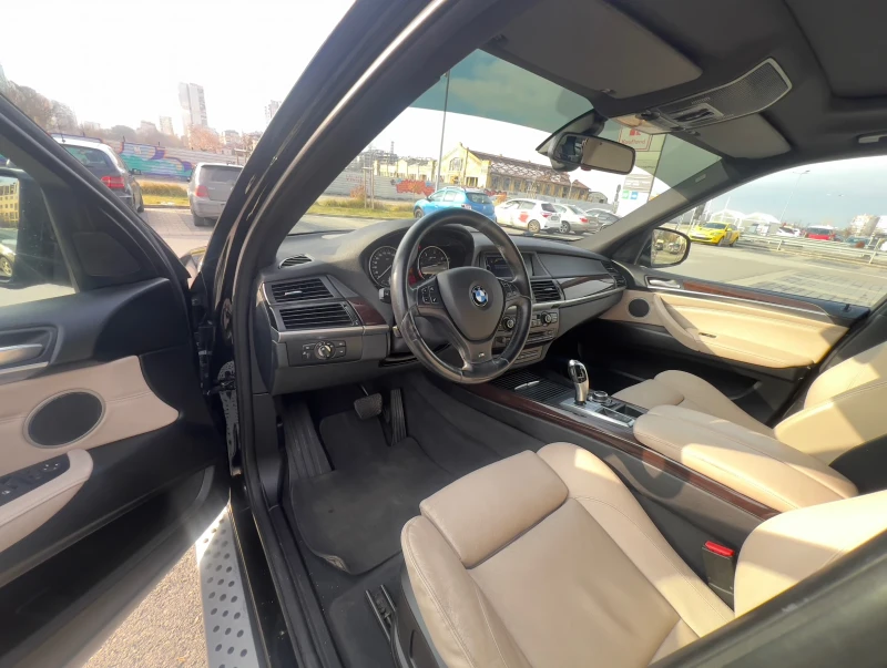 BMW X5 4.0D LCI, HEAD-UP, PANO, 360 CAM, KEYLESS, снимка 9 - Автомобили и джипове - 48950869