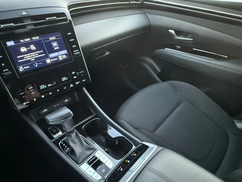 Hyundai Tucson 1.6CRDI/MILD HYBRID/AUTOMAT/EURO6, снимка 13 - Автомобили и джипове - 49923733