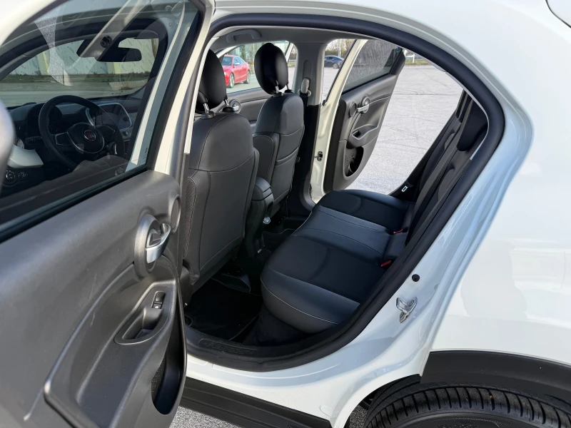 Fiat 500X 1.6multiget-AUTOMAT-NAVI-KOJA-96000km, снимка 11 - Автомобили и джипове - 53039708