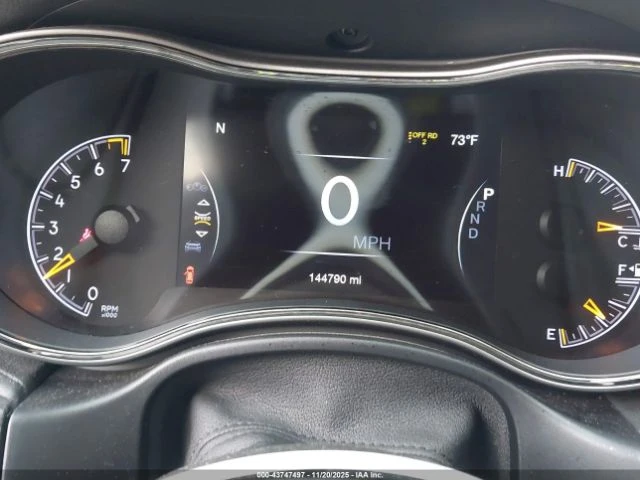 Jeep Grand cherokee HIGH ALTITUDE Black Appearance Package Дистроник, снимка 10 - Автомобили и джипове - 53997156