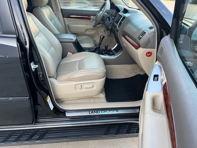 Toyota Land cruiser, снимка 13 - Автомобили и джипове - 55577806
