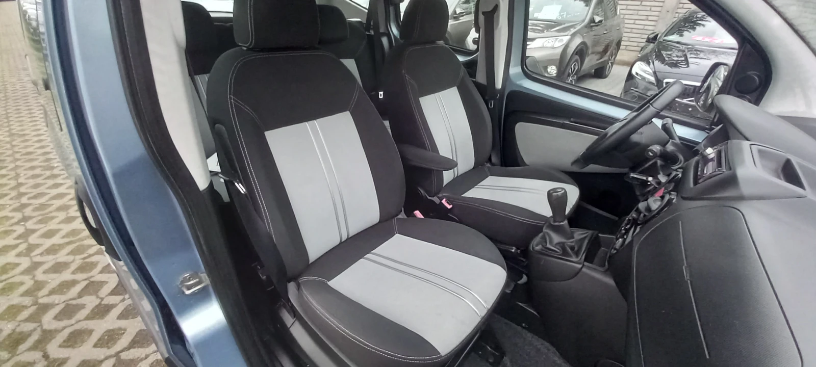 Fiat Qubo 1.3D-95кс ИЗКЛЮЧИТЕЛНО СЕРВИ КНИЖК АВТОПИЛОТ КЛИМА, снимка 13 - Автомобили и джипове - 46613607