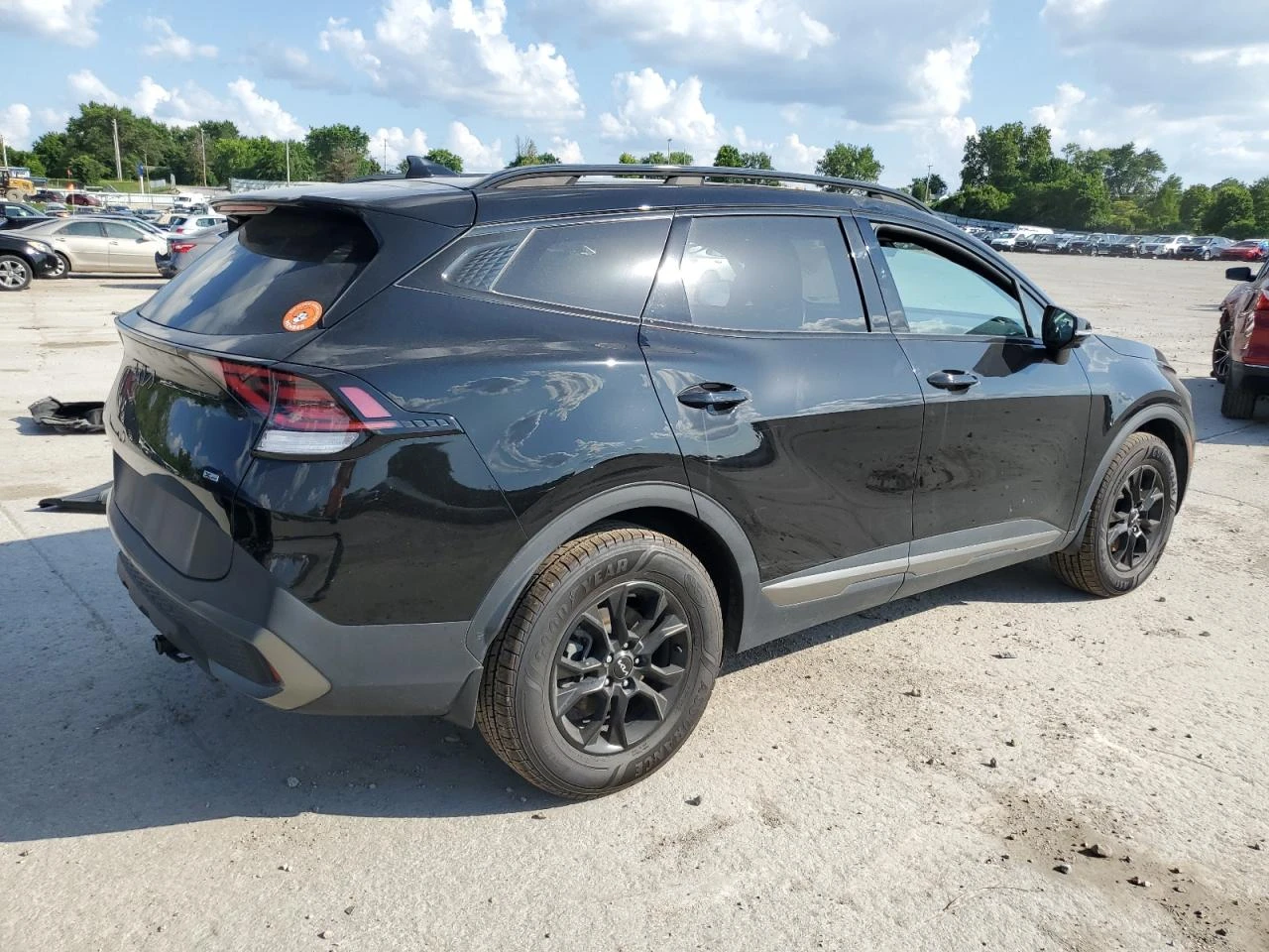 Kia Sportage X-PRO AWD, клип двигател  - изображение 3