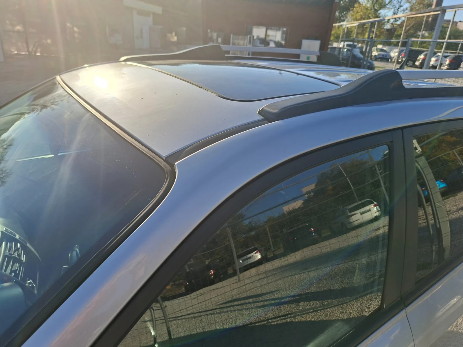 Hyundai Tucson  2.0 CRDI - изображение 8