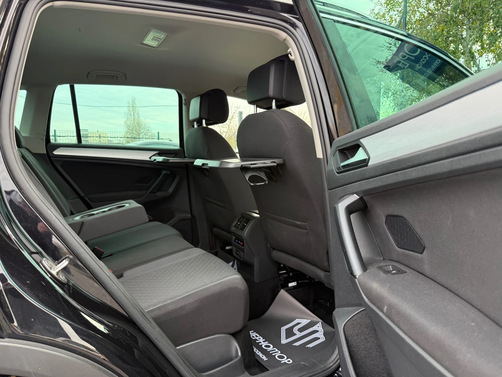 VW Tiguan 2.0 TDI 150kc R-Line Sport MT6 Led Keyless | Mobile.bg � ����������� 12