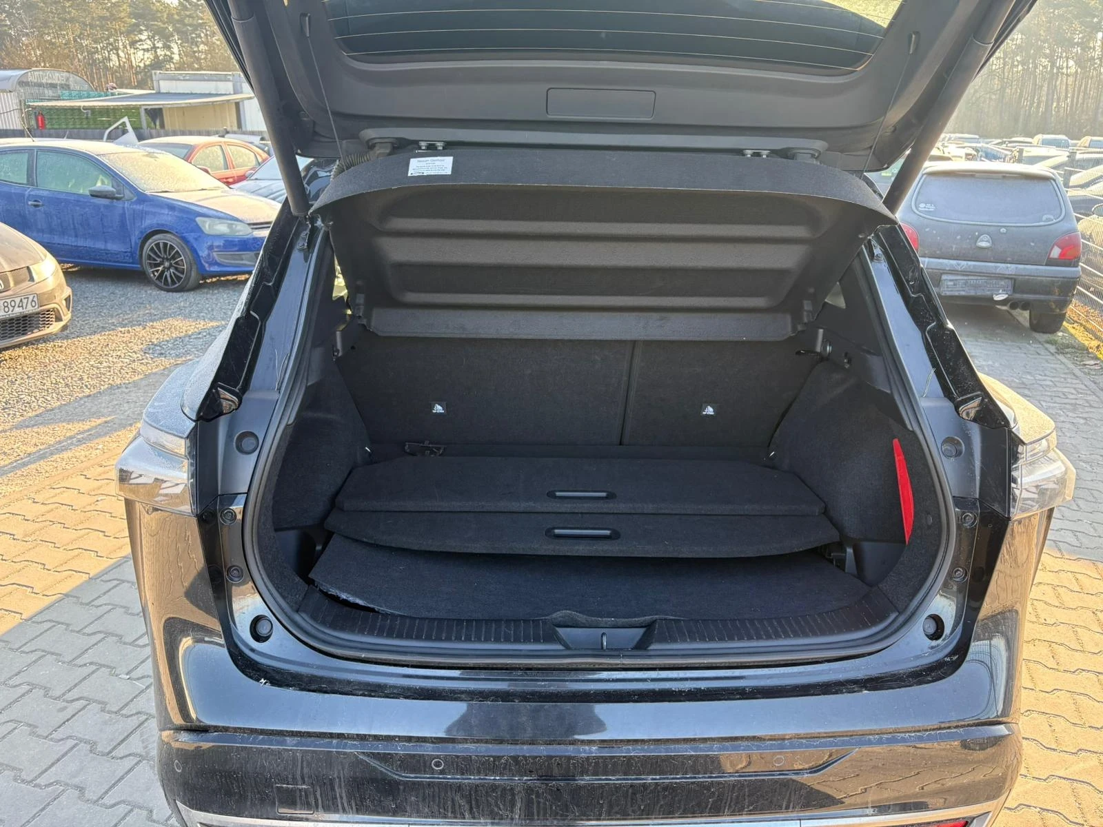 Nissan Qashqai TEKNA / PANORAMA / 1.3 - 163 ps - изображение 10