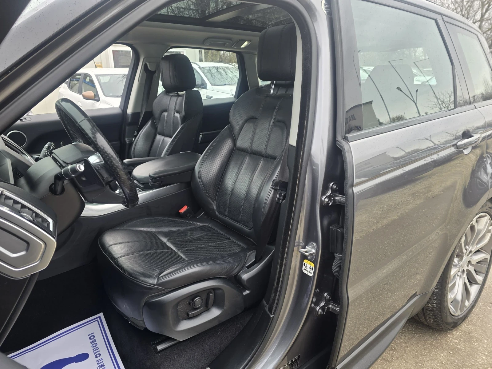 Land Rover Range Rover Sport 3.0D 307к.с Панорама Топ състояние  - изображение 9