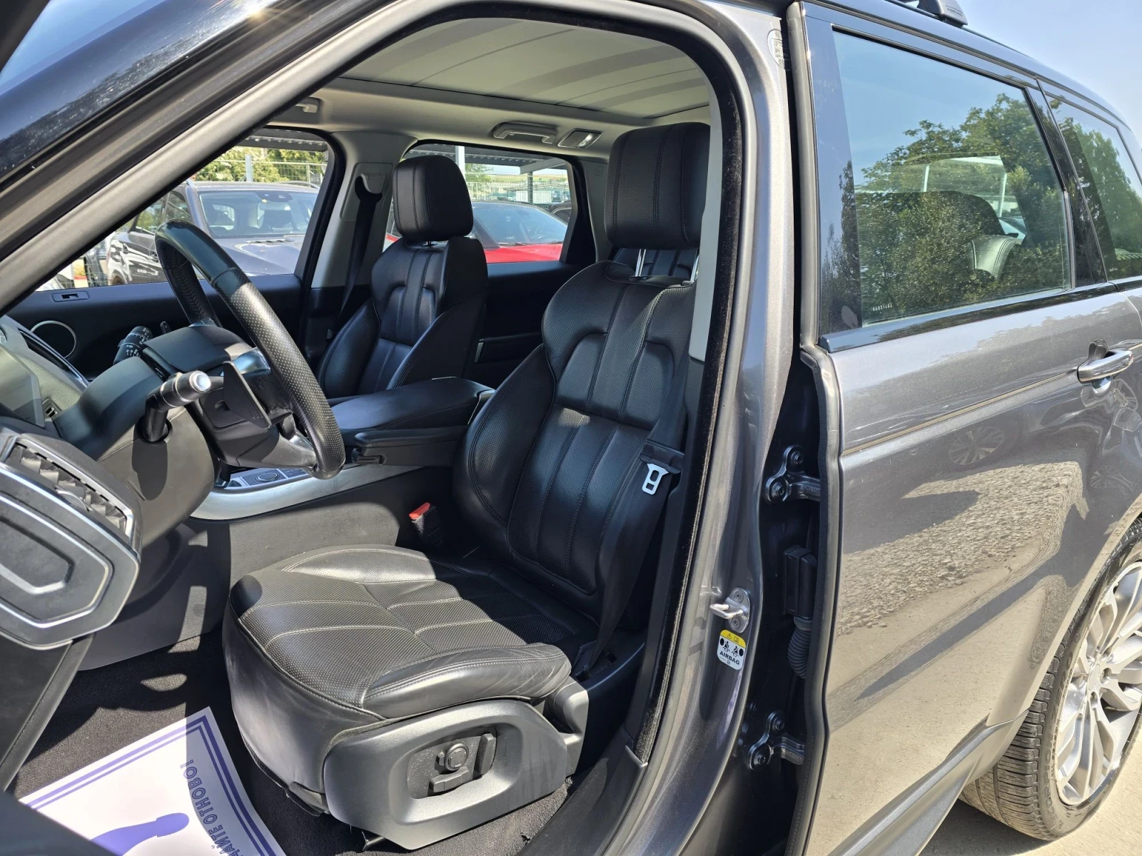 Land Rover Range Rover Sport 3.0D 307к.с Панорама Топ състояние , снимка 9 - Автомобили и джипове - 53620263