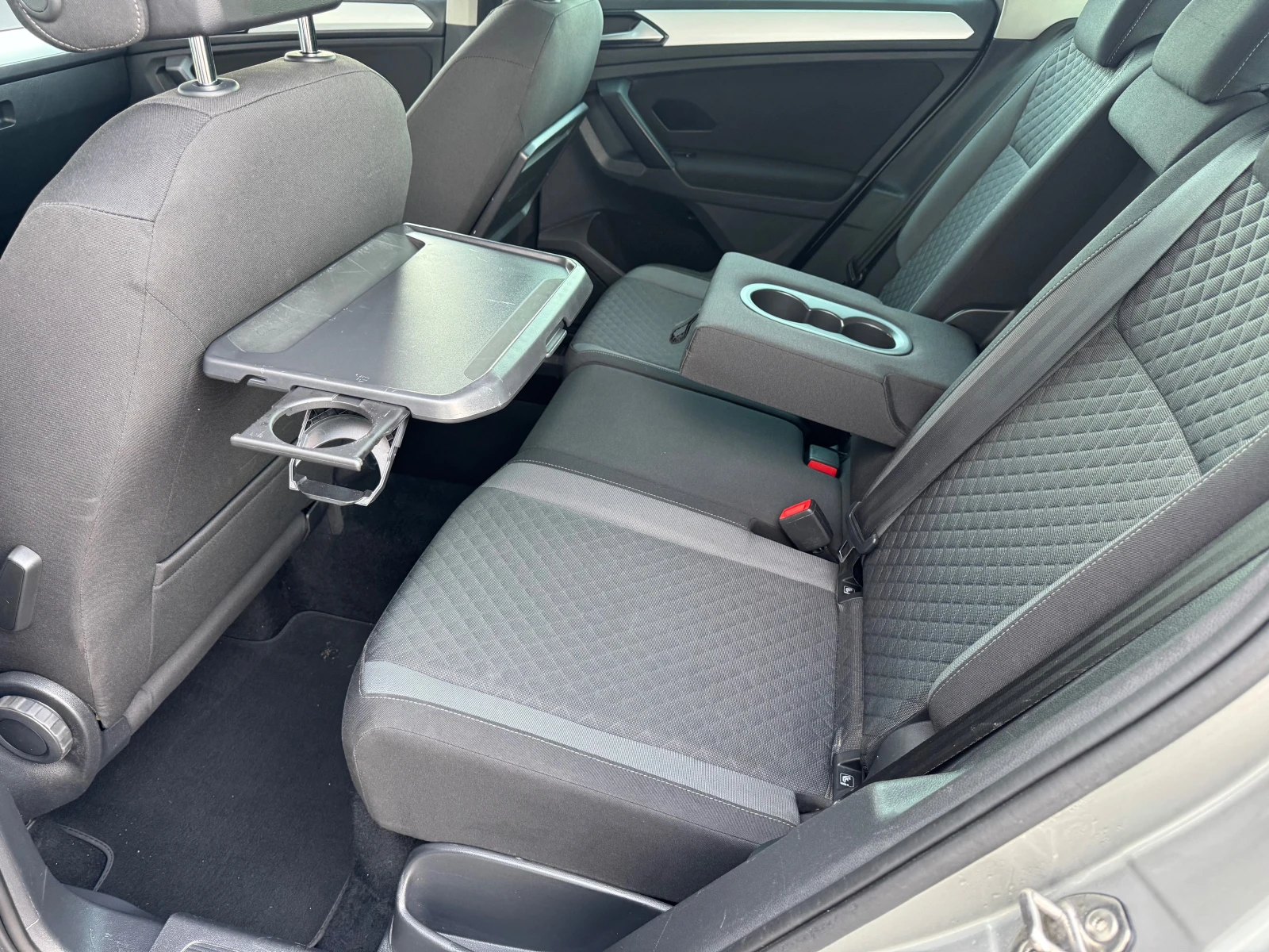 VW Tiguan 1, 6tdi 116ps, 6ck., ев6В, нави, мулти, темпо, usb, снимка 14 - Автомобили и джипове - 54196383