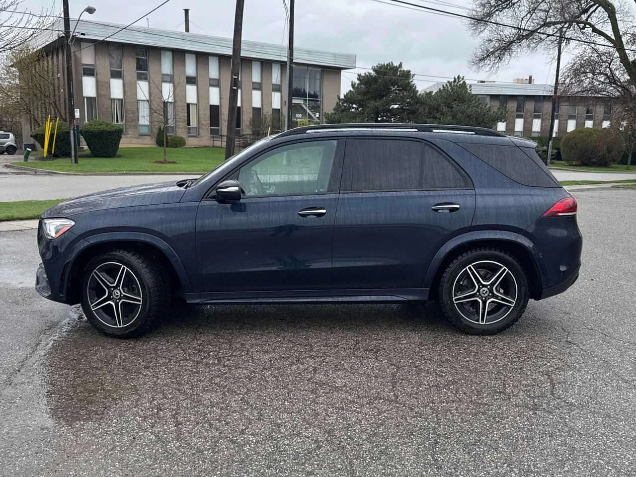 Mercedes-Benz GLE 350 | DISTRONIC | 360 |  BURMESTER | , снимка 2 - Автомобили и джипове - 54315629