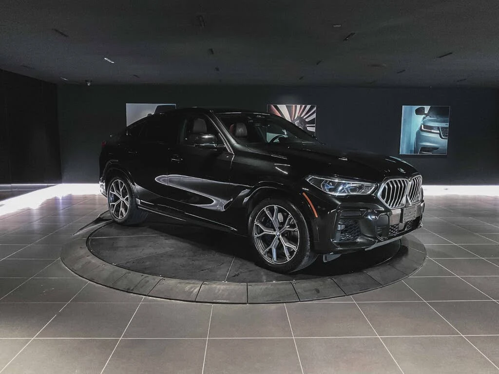 BMW X6 40i* M-SPORT* DISTRONIC* LASER* HARMAN* 360 КАМЕРИ, снимка 2 - Автомобили и джипове - 54811986