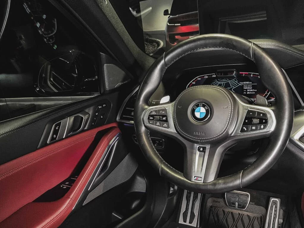 BMW X6 40i* M-SPORT* DISTRONIC* LASER* HARMAN* 360 КАМЕРИ, снимка 10 - Автомобили и джипове - 54811986