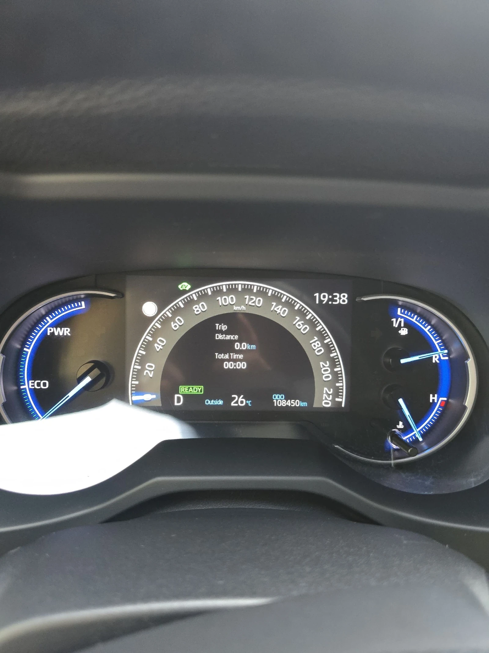 Toyota Rav4 Toyota RAV4 Style Hybrid, снимка 4 - Автомобили и джипове - 55007058