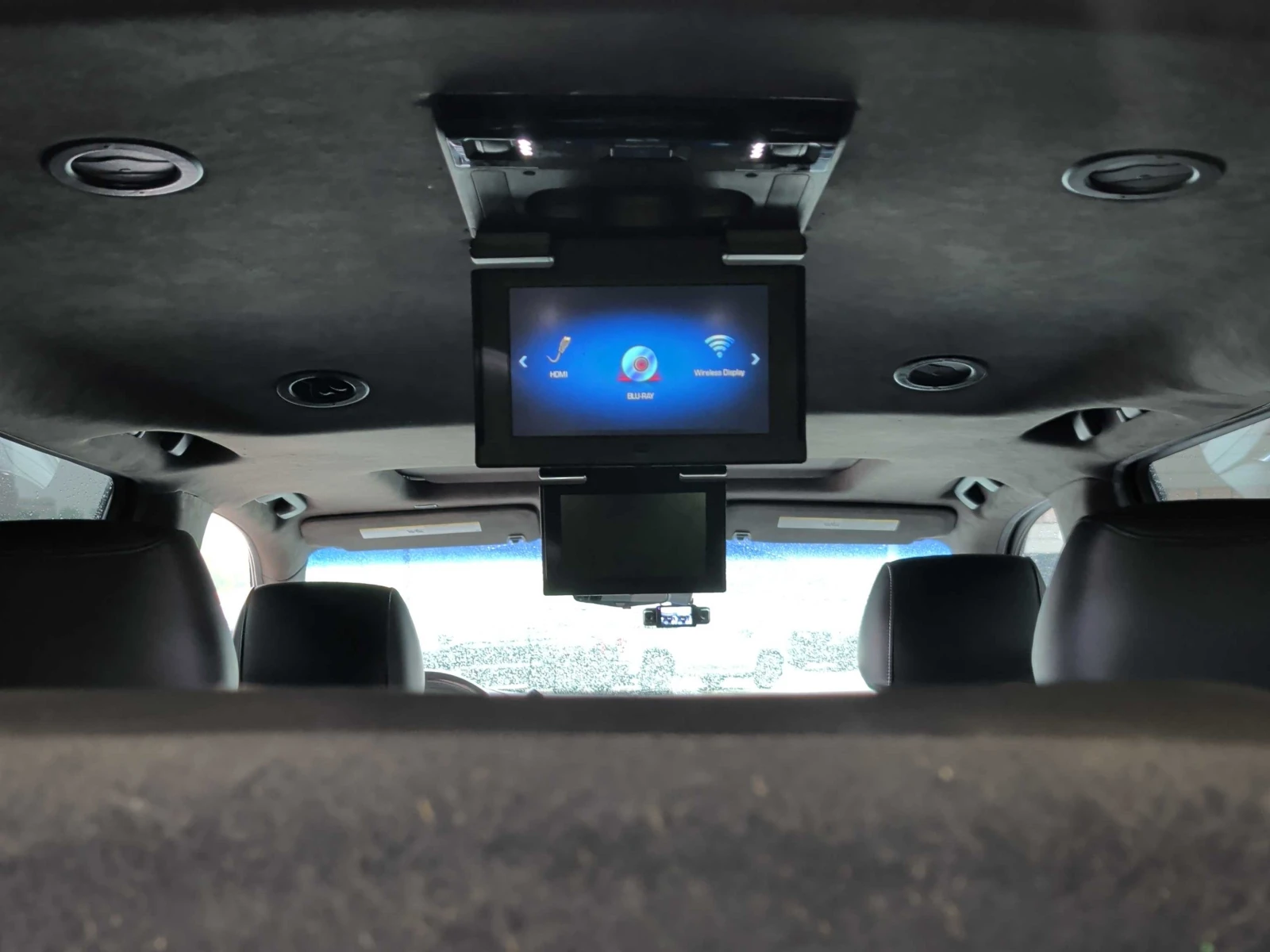 Cadillac Escalade * Platinum * АВТОКРЕДИТ БЕЗ ПЪРВОНАЧАЛНА ВНОСКА* , снимка 14 - Автомобили и джипове - 55901852
