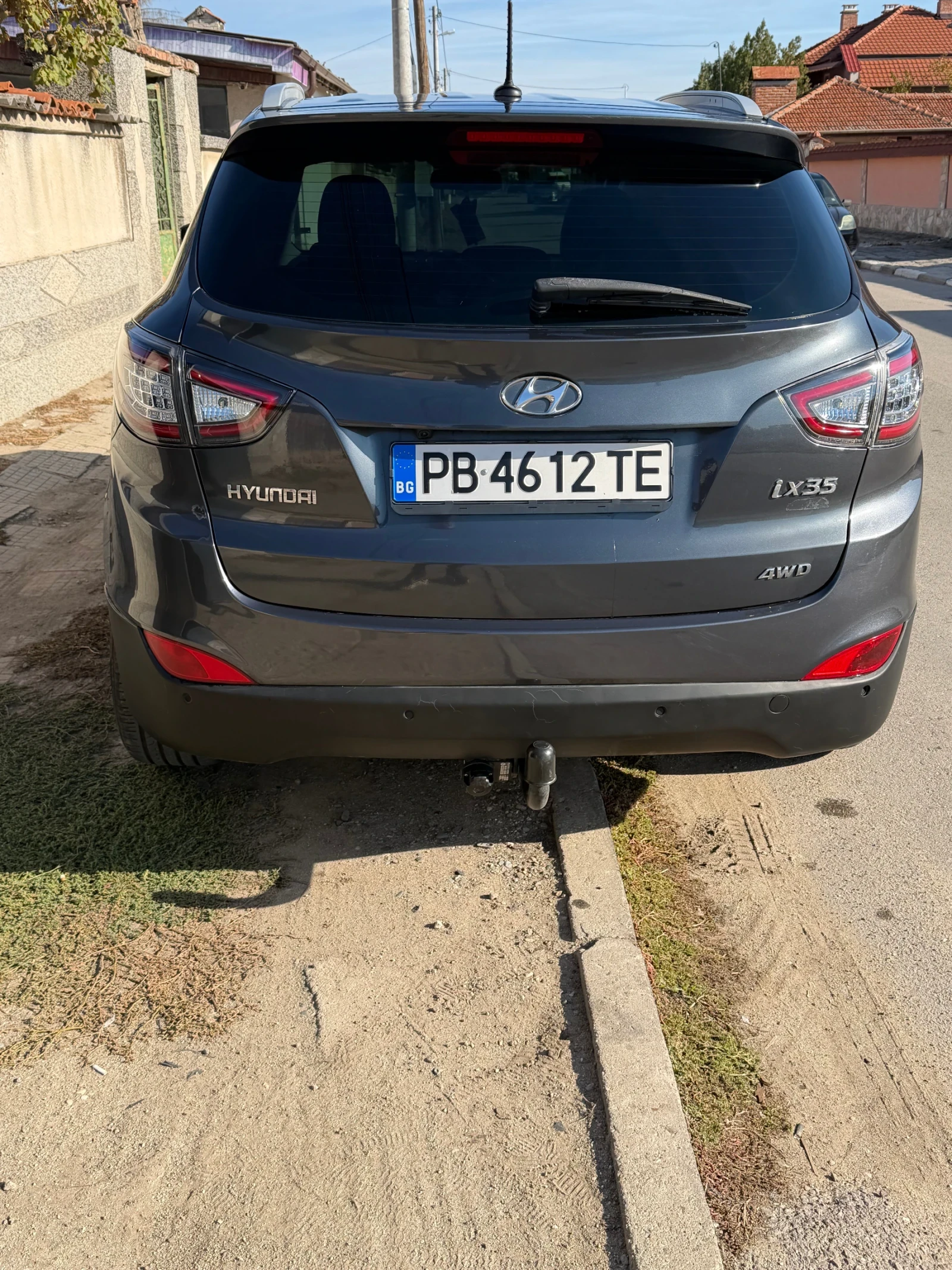 Hyundai IX35 2.0, снимка 2 - Автомобили и джипове - 56641489