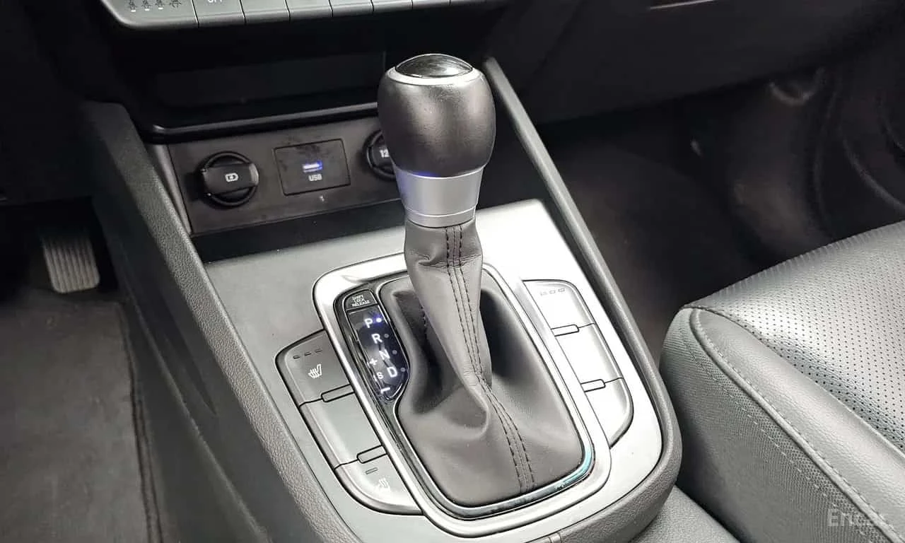 Hyundai Kona * Modern * ЦЕНА ДО БГ, снимка 15 - Автомобили и джипове - 56735841