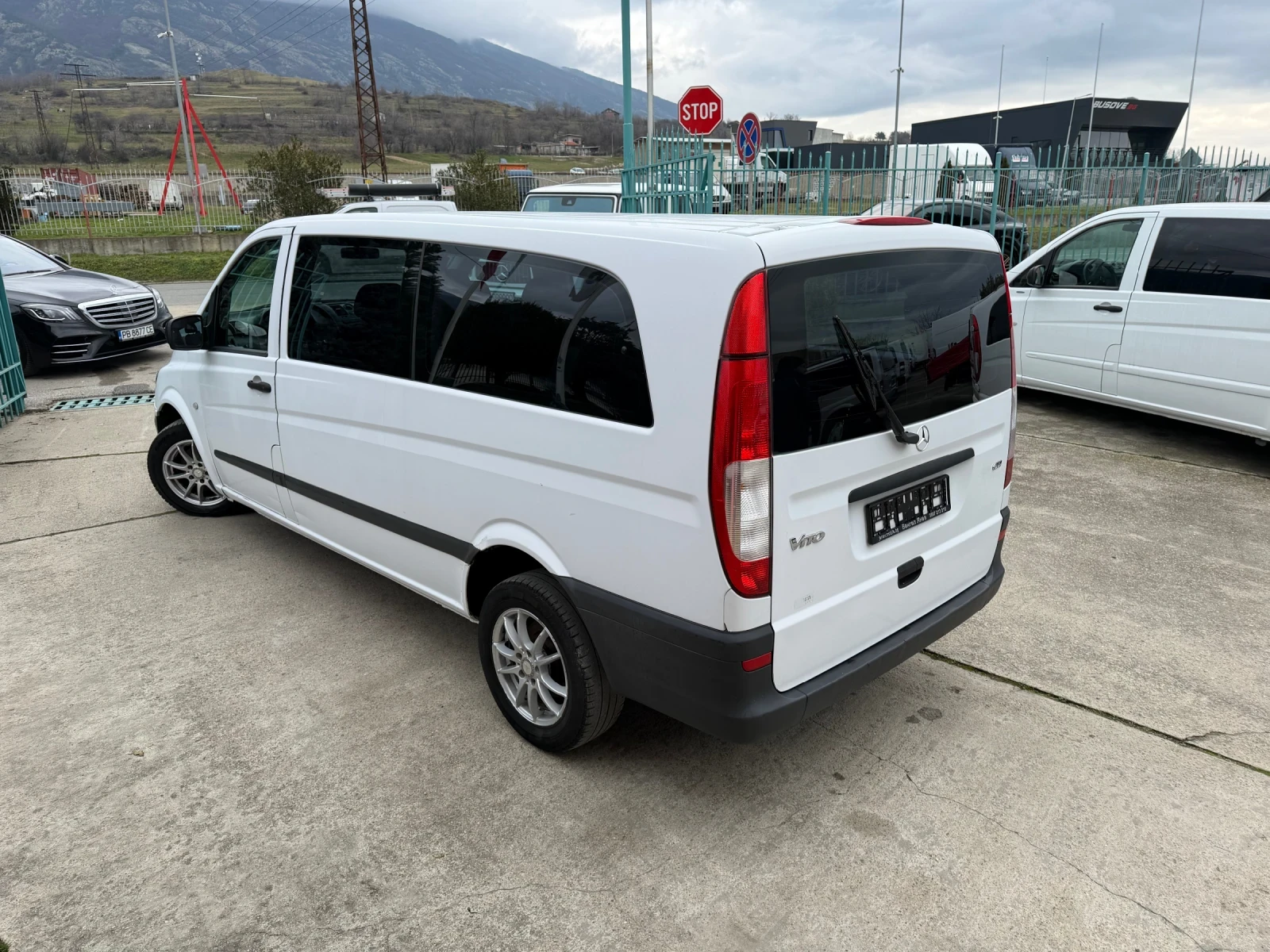 Mercedes-Benz Vito 2.2CDI Long* Климатик* 8+ 1 места - изображение 9