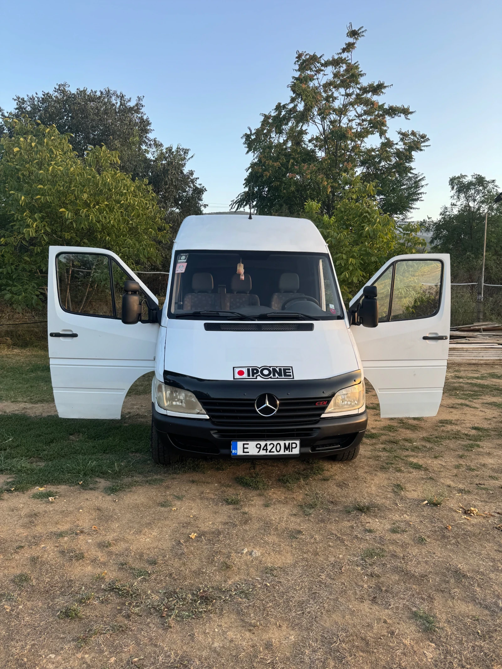 Mercedes-Benz Sprinter 211 CDI, снимка 3 - Бусове и автобуси - 55646136