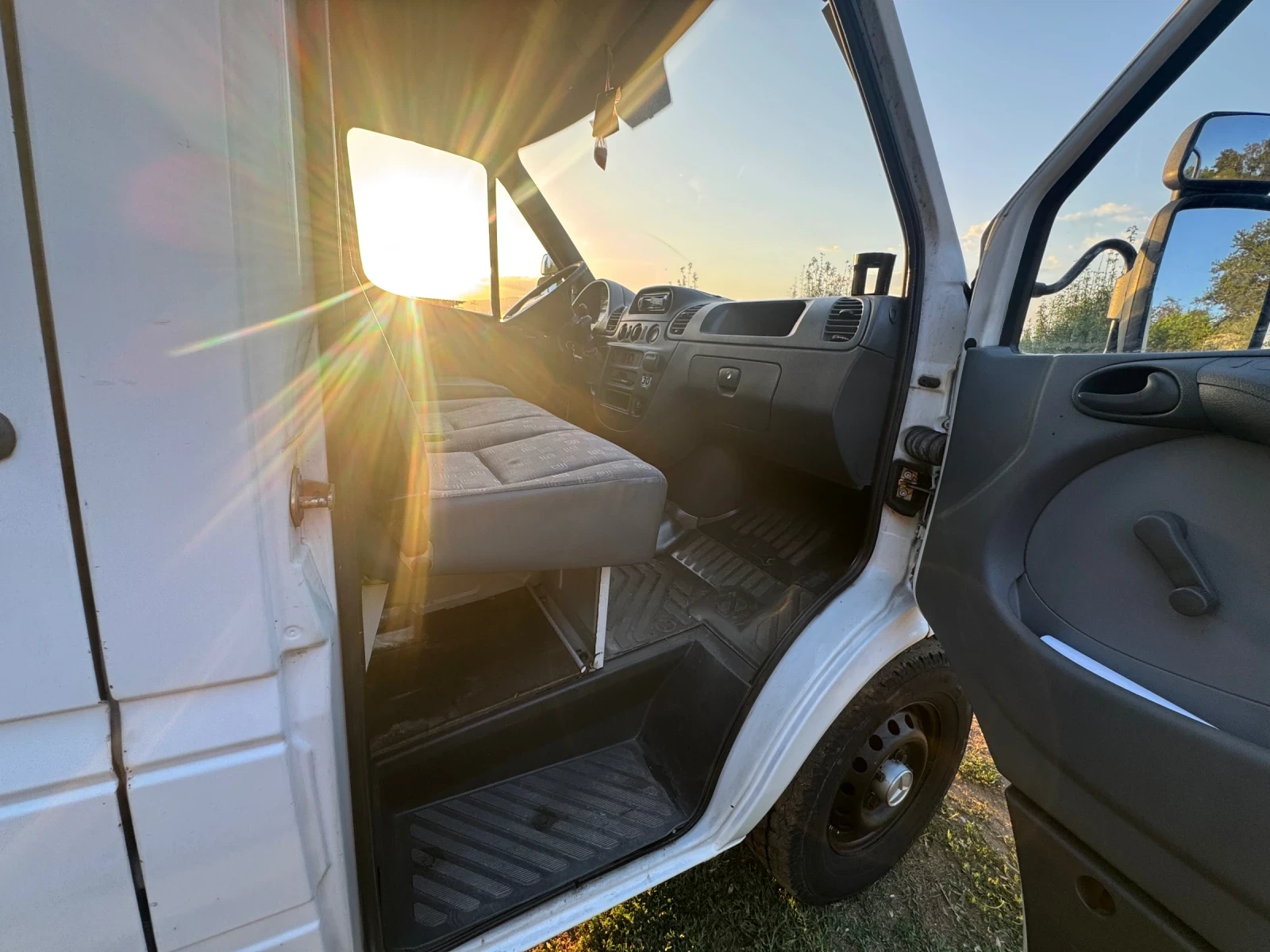 Mercedes-Benz Sprinter 211 CDI, снимка 10 - Бусове и автобуси - 55646136