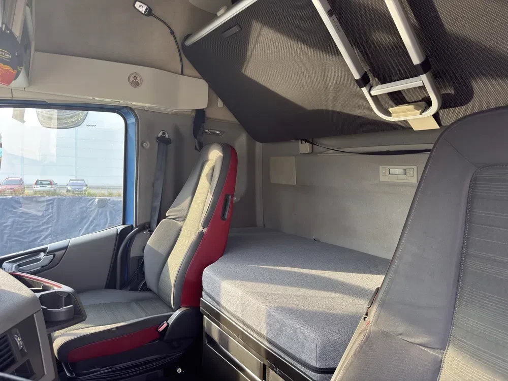 Volvo Fh 460, снимка 5 - Камиони - 55276279