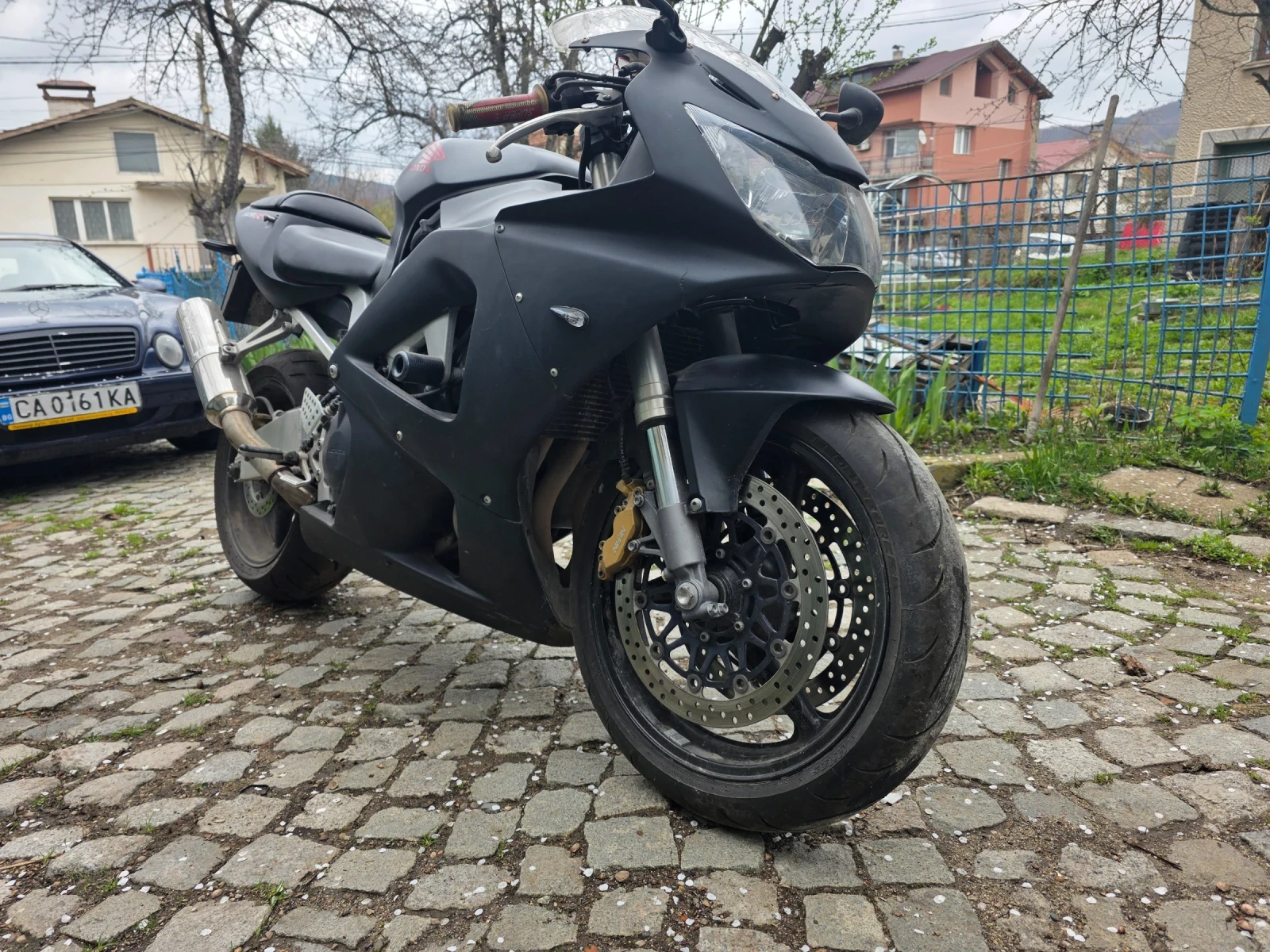 Honda Cbr Honda CBR 929RR Fireblade - изображение 4