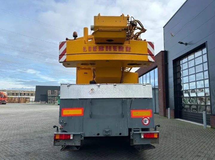 Автокран Друга марка Liebherr LTM 1055.1, снимка 5 - Индустриална техника - 46442665