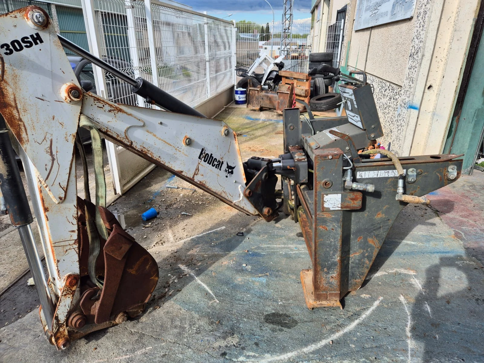 ���� ����� �������� Bobcat | Mobile.bg � ����������� 15