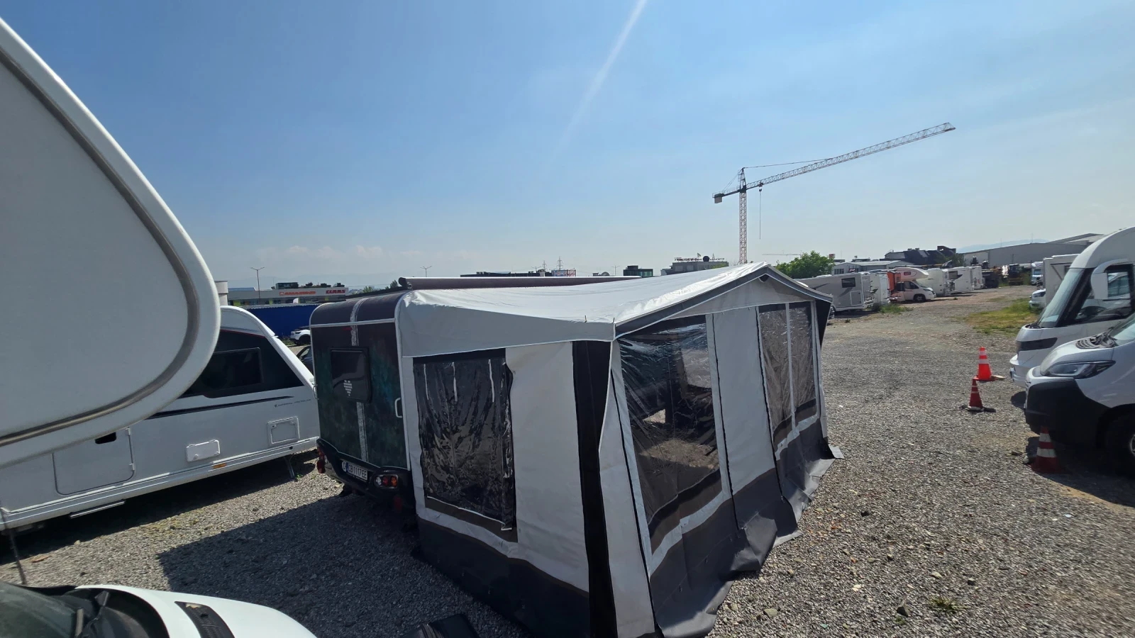 Каравана Weinsberg CaraTwo 450FU Мувър, форселт + + + , снимка 8 - Каравани и кемпери - 52867469